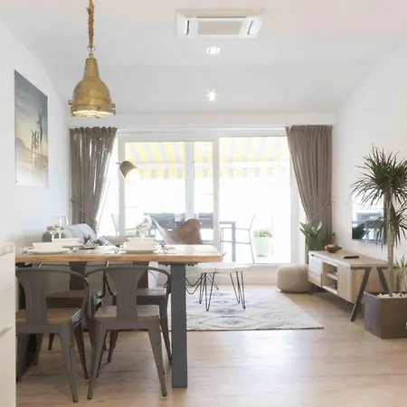 The Collection - Atlantic Apartment *